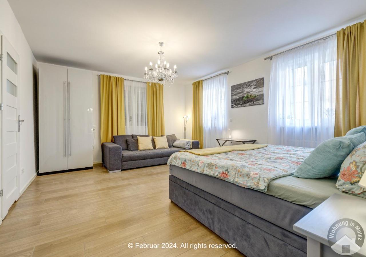 Schoene Wohnung In Beliebte Stadtteil Von Moguncja Zewnętrze zdjęcie